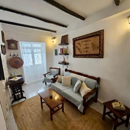 Aelia Semesterbostad